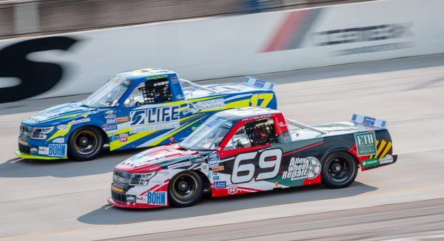 Visit Con reñida pelea por la cima del campeonato, llega la FB y BOHN Mikel’s Trucks a Puebla page