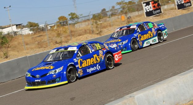 Visit Triunfo de García Jr. en fecha 10 NASCAR PEAK Querétaro. De Alba Jr. fue 2° en FedEx Challenge page