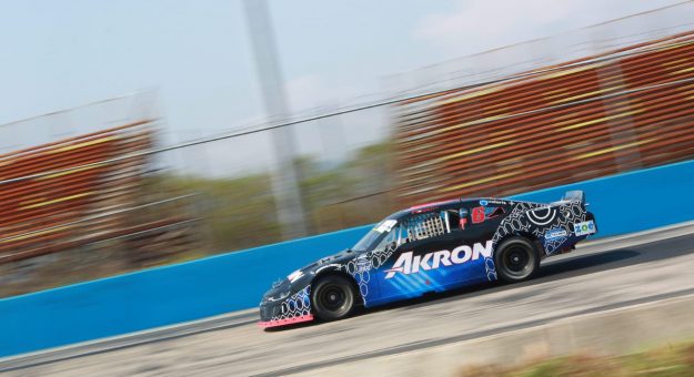 Visit Comenzó la acción en Chiapas, Juan Manuel González sale primero en NASCAR PEAK México Series y Andrik Dimayuga en la Challenge page