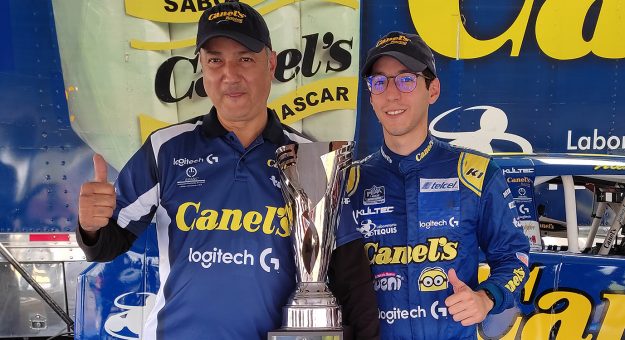 Visit Realizadas dos fechas, Alex de Alba Jr. mantiene 2° del clasificatorio general de NASCAR Challenge page