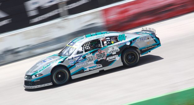 Visit Con la mira al frente en el equipo Z Motors page