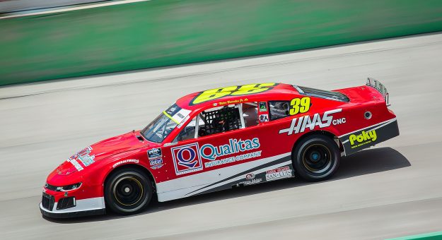 Visit Víctor Barrales Jr., en el Top-5 de NASCAR Challenge en Aguascalientes page