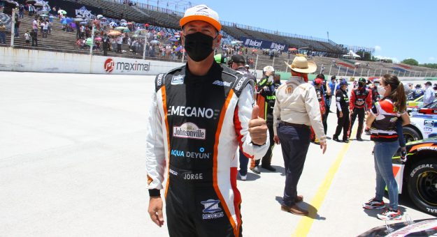Visit Jorge Goeters: “Vamos bien en NASCAR PEAK México Series” page