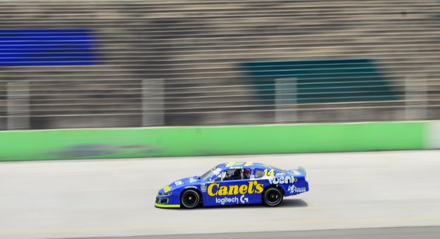 Visit Alex de Alba Jr. busca ser profeta en su tierra en el “Gran Premio Canel’s” de SLP page
