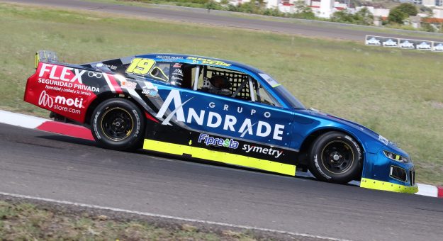 Visit Noel León y Salvador de Alba, los más rápidos en NASCAR PEAK México Series Querétaro page