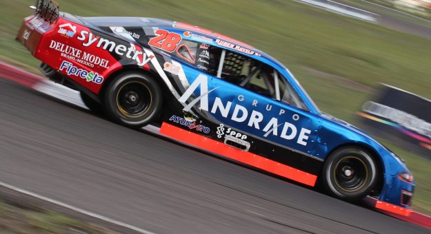 Visit Alessandros Racing vuela en las prácticas en Querétaro page