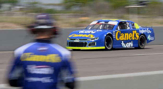 Visit Rubén García Jr busca festejar 425 años de fundación de Monterrey con victoria en NASCAR PEAK México Series page