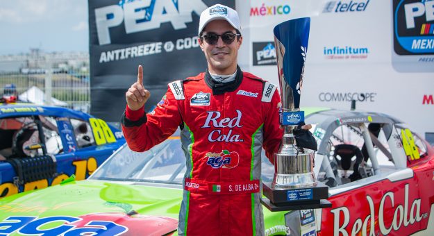 Visit Con liderato en mano, el Sidral Aga Racing Team llega a Monterrey page