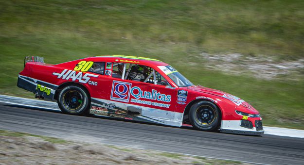 Visit Víctor Barrales Jr., se enfrenta en Monterrey a la 7a fecha de NASCAR Challenge page