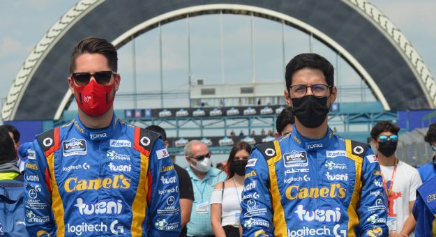 Visit Podio para Alex de Alba Jr y Top 5 de García Jr en fecha 7 NASCAR PEAK México Series page