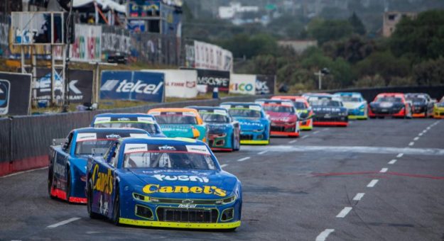 Visit Se presentó la 9° fecha de NASCAR PEAK México Series y se anunció que no se correrá en CDMX page
