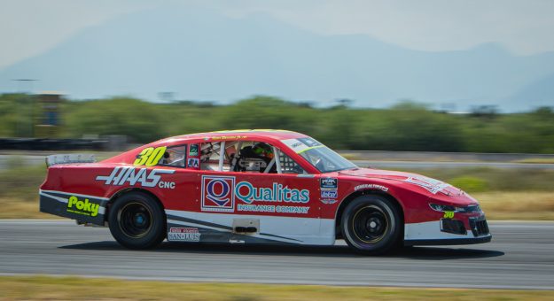 Visit Víctor Barrales Jr. enfrentará en casa la 9ª fecha de NASCAR Challenge page