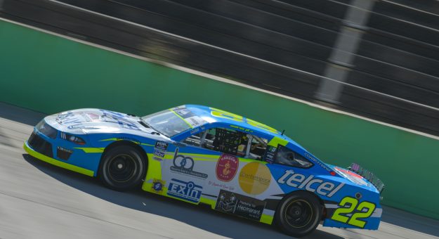 Visit HO Speed Racing califica muy bien tras primer día en SLP; Andrés Pérez de Lara, en la pole de NASCAR Challenge page