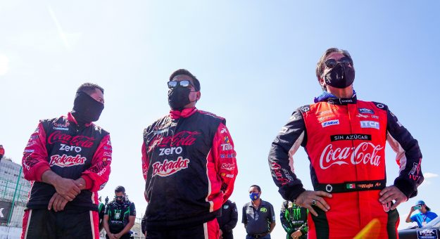 Visit Pilotos del Spartac Racing Team van por otro podio al NASCAR México Fan Fest 2021 page