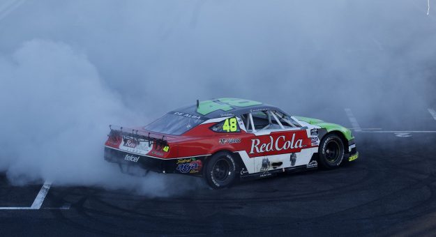 Visit Salvador de Alba Jr. y el Sidral Aga Racing Team, Campeones 2021 de NASCAR México page