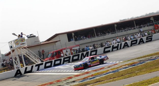 Visit COMIENZAN A TRABAJAR EN EL AUTÓDROMO DE CHIAPAS, PARA LA PRIMERA FECHA DE NASCAR MEXICO page