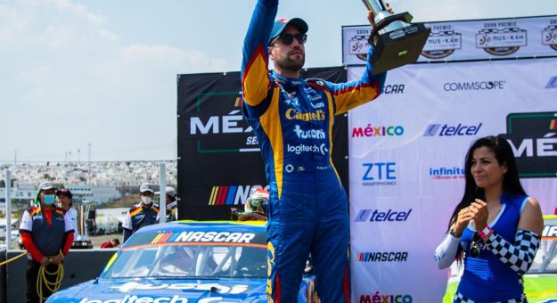 Visit RUBEN GARCIA JR. GANA EN NASCAR MEXICO, ANTE LA PENALIZACIÓN A SALVADOR DE ALBA JR. page