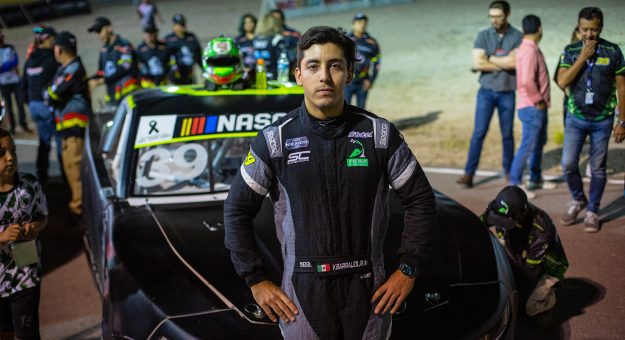 Visit VÍCTOR BARRALES JR., LISTO PARA ENCARAR FECHA 4 DE NASCAR CHALLENGE EN TRIÓVALO DE TLAJOMULCO page