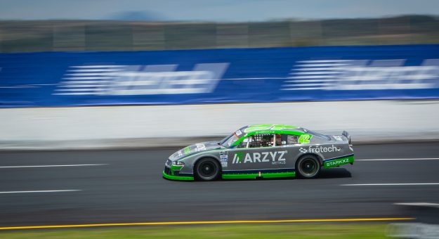 Visit LA ESCUDERÍA MARZAL ARZYZ-FRATECH-STARKXZ SUMÓ NUEVO TOP-10 DE NASCAR MÉXICO SERIES EN JALISCO page