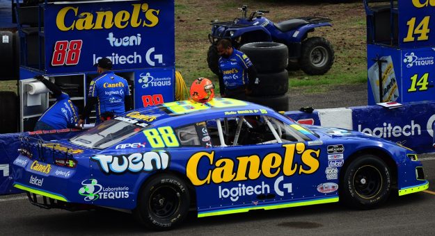 Visit PREVIO A CARRERA NASCAR EN PUEBLA RUBÉN GARCÍA JR. MANTIENE SUBLIDERATO GENERAL page