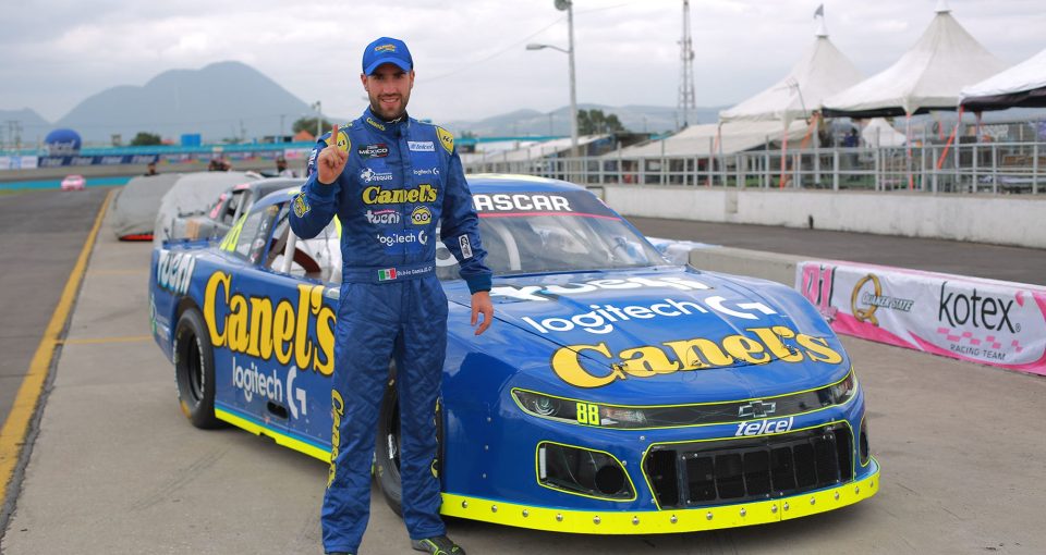 51) Ruben Garcia Pole Nascar Mexico