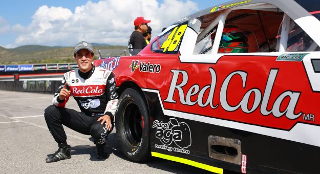 Visit “POLE” DE NASCAR MÉXICO SERIES, PARA SALVADOR DE ALBA JR. Y EL SIDRAL AGA RACING TEAM EN SAN LUIS POTOSÍ, GRAN PREMIO NUS-KÀH page