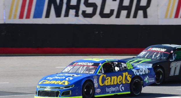 Visit RUBÉN GARCÍA JR. NUEVO LIDERATO NASCAR MÉXICO, ASÍ ARRANCARÁ 2A MITAD DE CAMPEONATO EN MONTERREY page