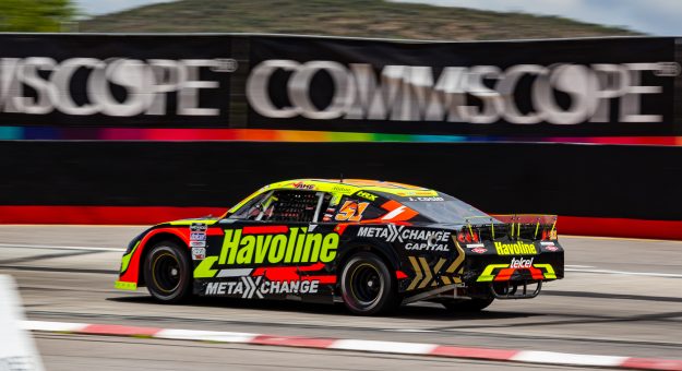 Visit JAKE COSÍO CON UNA NUEVA OPORTUNIDAD EN EL GRAN PREMIO ARZYZ METALS DE MONTERREY page