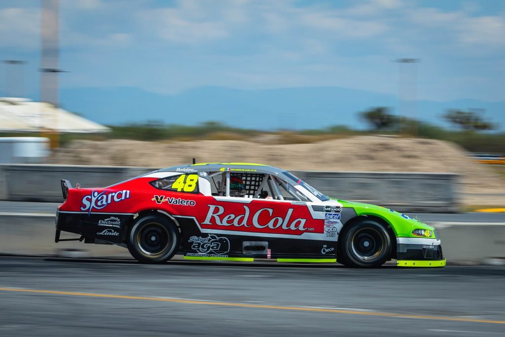 5) Salvador De Alba 2do Nascar Mexico