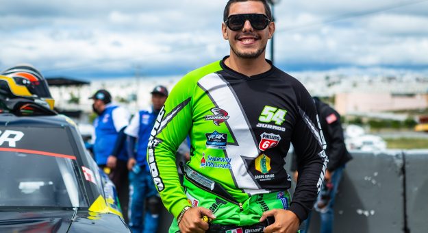 Visit OMAR JURADO, TUVO UN DURO FIN DE SEMANA EN LA VISITA DE NASCAR MÉXICO SERIES A QUERÉTARO page