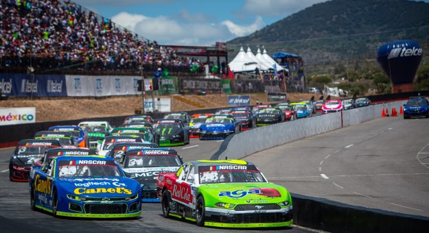 Visit LOS CAMPEONES DE NASCAR MEXICO Y CHALLENGE SE DEFINIRAN EN UN PLAYOFF page