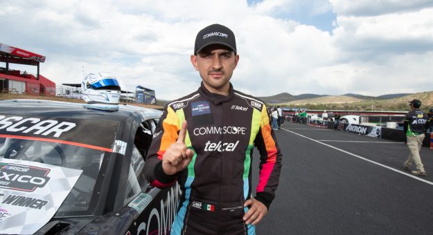 Visit ABRAHAM CALDERÓN SE LLEVA LA POLE, EN LA COMMSCOPE 200 DE NASCAR MÉXICO page