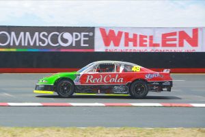 Salvador De Alba 03(ganador Nascar México)
