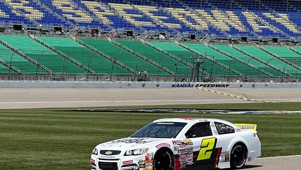 Visit ANDRÉS PÉREZ DE LARA CIERRA SEXTO EN LA CARRERA DE ARCA EN KANSAS page
