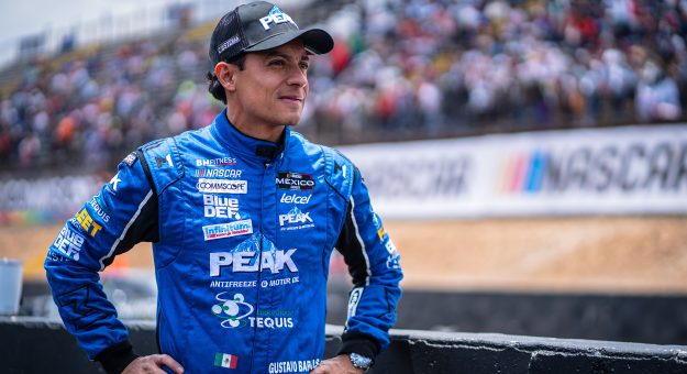 Visit GUSTAVO BARRALES, CON LA MIRA PUESTA EN LA “CHIHUAHUA 240” page