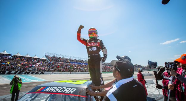 Visit EL SIDRAL AGA RACING TEAM, BUSCARÁ 3ER TRIUNFO DE NASCAR MÉXICO AL HILO, EN EL “GRAN PREMIO RED COLA” page