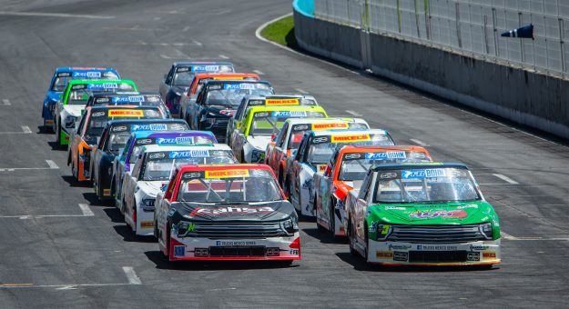 Visit LAS TRUCKS MÉXICO SERIES, A DESAFIAR EL AUTÓDROMO DE MONTERREY page