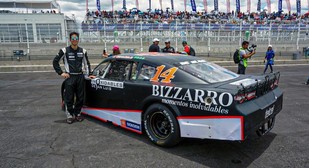 Visit SIGUE ALEX DE ALBA EN LO MÁS ALTO DE NASCAR CHALLENGE page