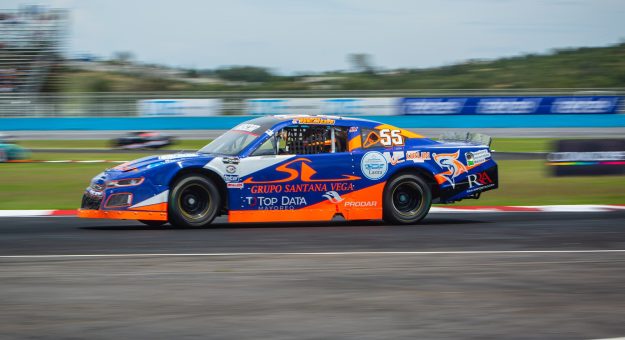 Visit JULIO REJÓN, AL DURO RETO REGIOMONTANO DE NASCAR MÉXICO SERIES, GP ARZYZ METALS page