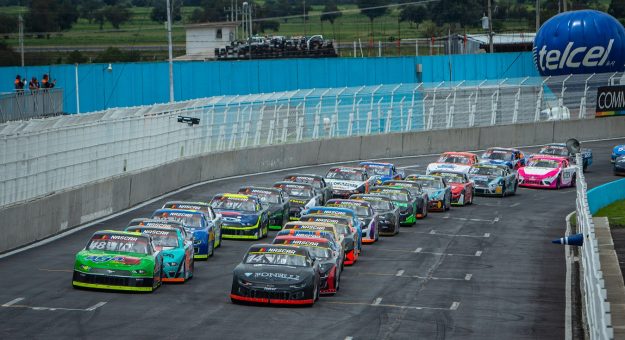 Visit POR PRIMERA VEZ NASCAR MÉXICO CORRERÁ EN SÁBADO LA CARRERA DE MONTERREY page