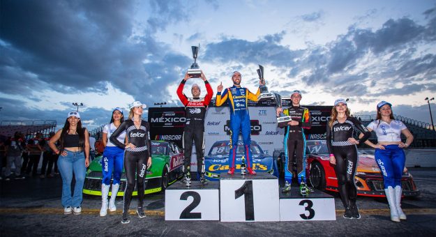 Visit RUBÉN GARCÍA JR. GANÓ TRAS LARGA ESPERA EN MONTERREY page