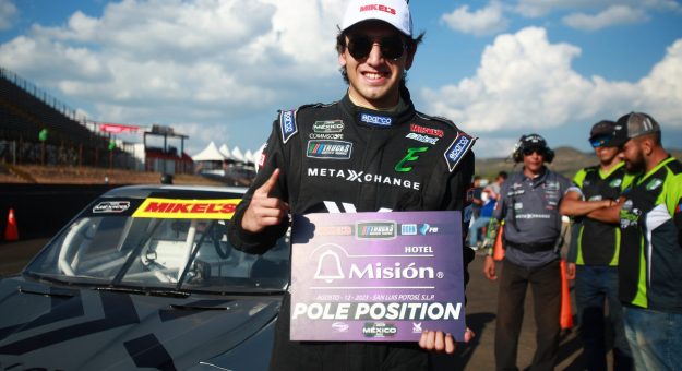 Visit EDWIN ARENAS, SORPRENDE Y TOMA LA “POLE” DE TRUCKS MÉXICO SERIES EN SAN LUIS POTOSÍ page