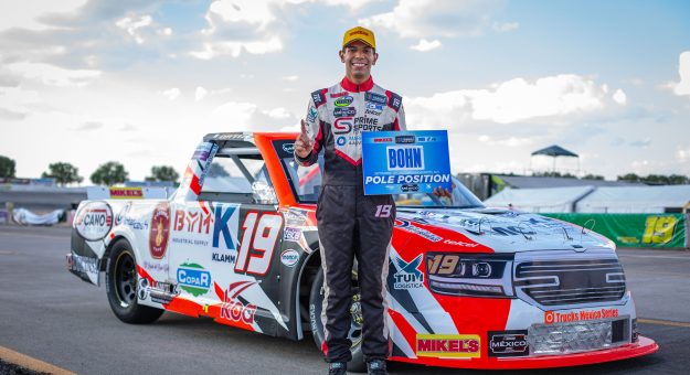 Visit LA “POLE” DE TRUCKS MÉXICO SERIES, ES PARA DIEGO ORTÍZ EN EL ÓVALO AGUASCALIENTES MÉXICO page