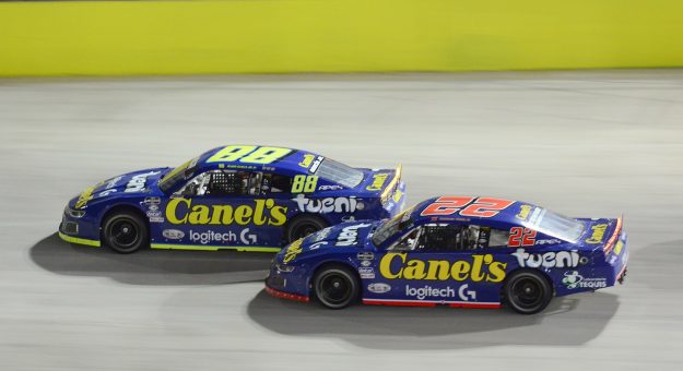 Visit NOCHE COMPLICADA PARA PILOTOS CANEL´S RACING EN CHIHUAHUA FECHA 10 NASCAR MÉXICO page