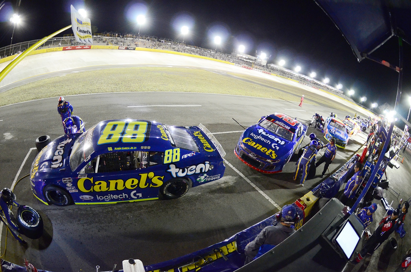 NOCHE COMPLICADA PARA PILOTOS CANEL´S RACING EN CHIHUAHUA FECHA 10 ...