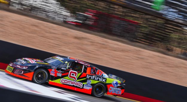 Visit SE JUEGA ANDRIK DIMAYUGA EL TÍTULO DE NASCAR CHALLENGE 2023 EN EL SPEEDFEST DE CIUDAD DE MÉXICO page