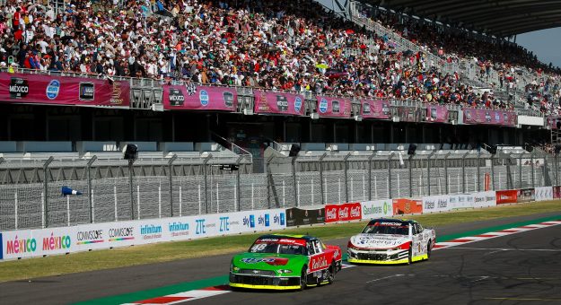 Visit SE CONFIRMAN LOS PARTICIPANTES DE NASCAR MÉXICO EN “KING TACO LA BATALLA EN EL COLISEO” page
