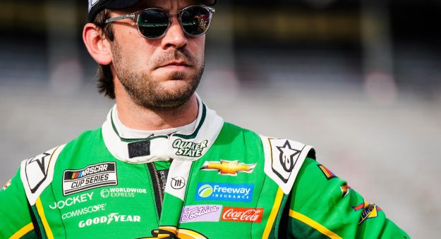 Visit Daniel Suárez regresa a NASCAR México, para correr la “King Taco: La Batalla en el Coliseo” page