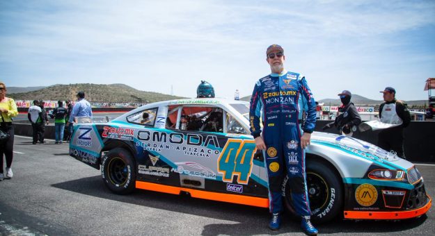 Visit EL Z RACING A REAVIVAR EL AMORÍO CON TUXTLA page