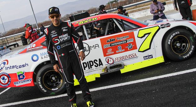 Visit XAVI RAZO LLEGA A LA NOCTURNA DE CHIHUAHUA, ENTRE LOS TRES MEJORES DE NASCAR MÉXICO  2024 page
